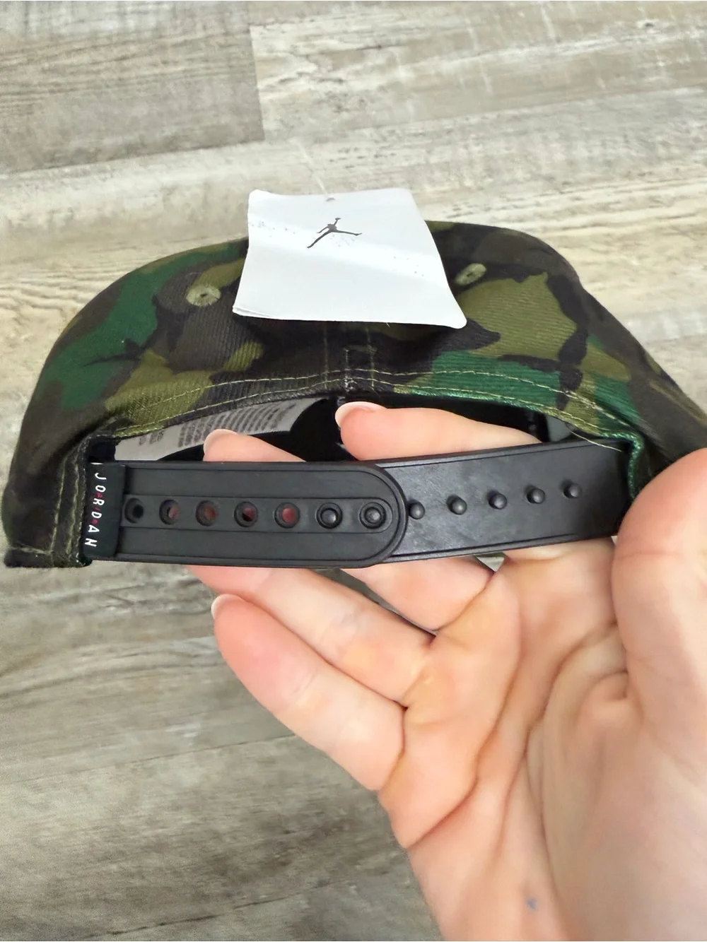Jordan Youth Camo Snapback Hat with Red Jumpman, size 8-20 NEW w/ tags